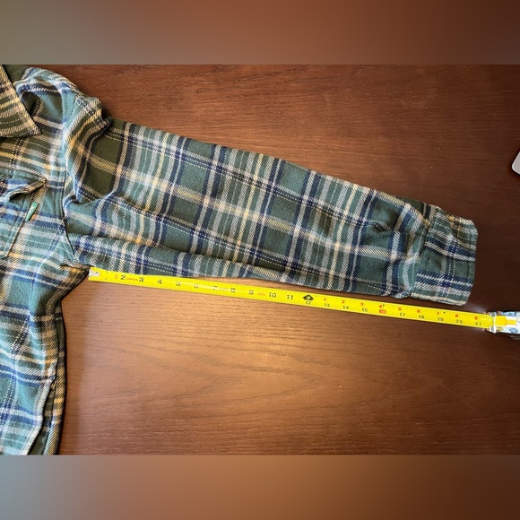 Woolrich Men’s button up heavy flannel shirt. Size Large. - Picture 5 of 10